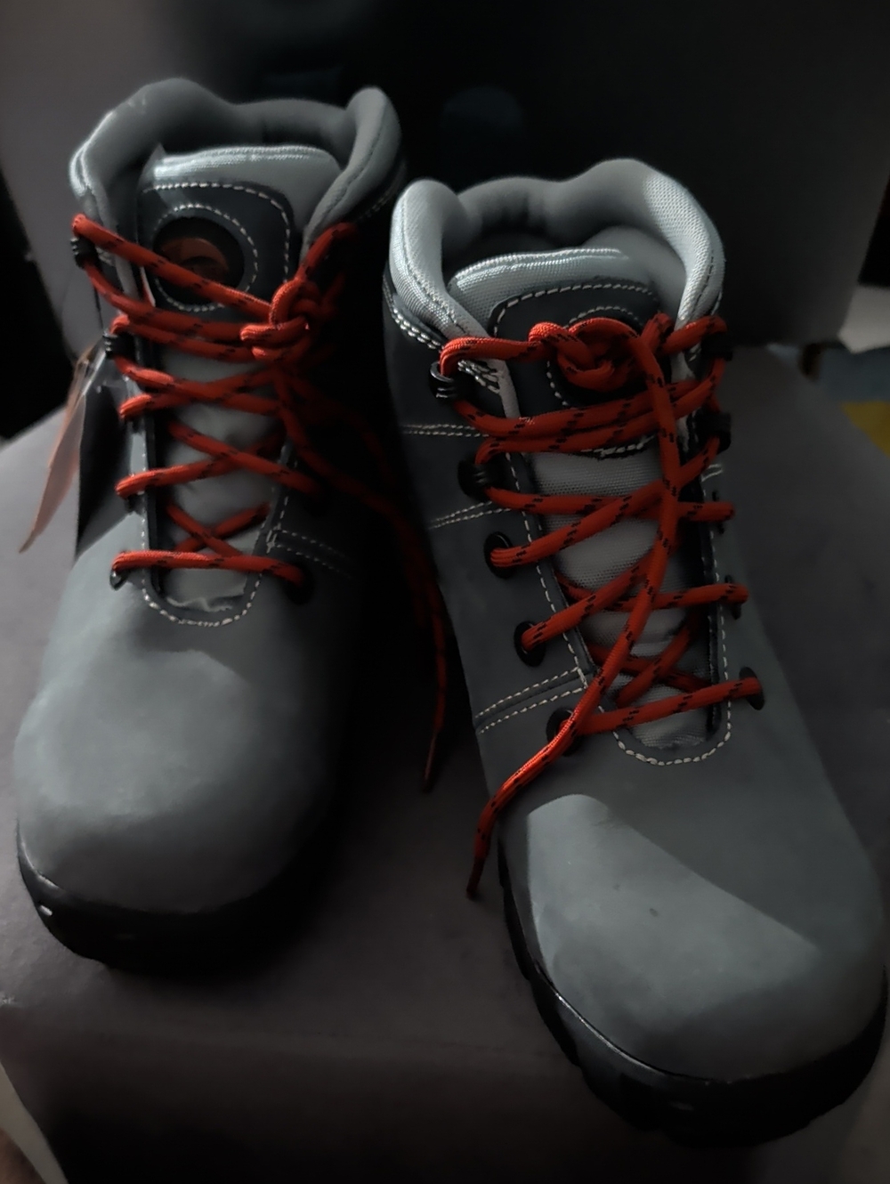 Avenger Gray Safety Boots with Red Laces 8.5